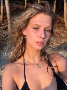 _Katie_Dierse sea ​​and me💁‍♀️🧜‍♀️🏝️🏞️ 사진