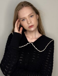 CharisBartko Public Pic 3