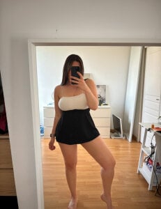 Petite_minette30 Public Pic 2