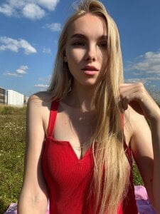 olivia_hi Public Pic 2