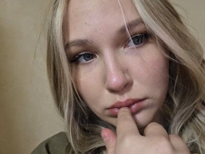 KarinRobertson: Good Morning, Trouble ( фото)