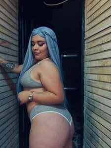 Amy_hoy69 I love the color blue💙 Poză 2