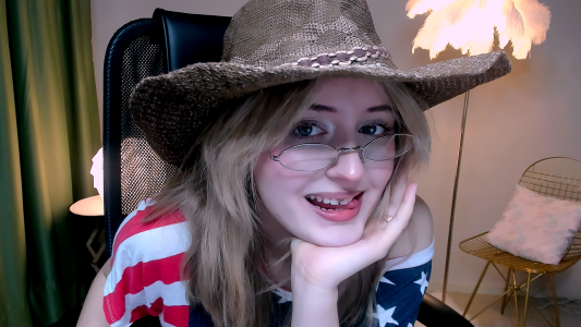 ScarlettScril Public Pic 6