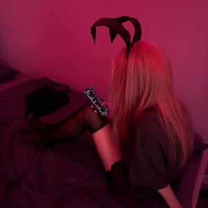 Public de suicid3_yuno  2 photos