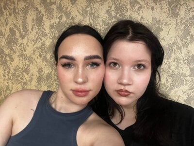 MonnieDeman Public Pic 4