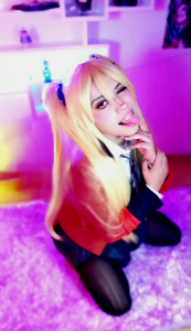 mitsuki-- Public Pic