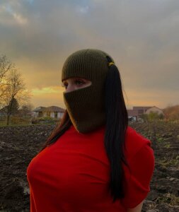 Zeta_Jones Public Pic 6