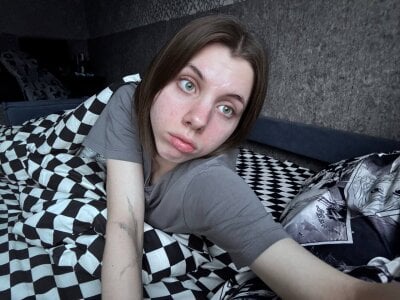 TeraHoman lying in bed) Pic 4