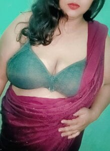 Public de Cutie_Tumpa_  4 photos