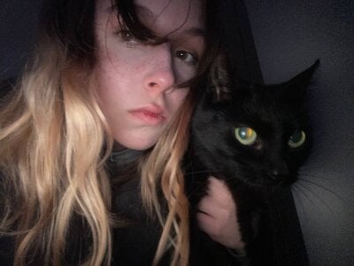 GeorgiaKosier 4 Foto 3