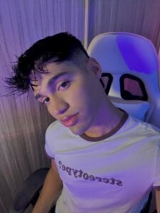 Jimmy_Leeh_ me Pic 2