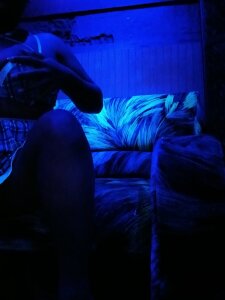 LadyyDeyy Omar's Show Bar Pic 8