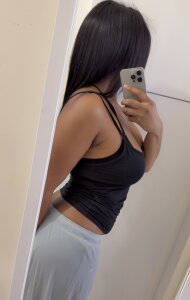 kamila_kunis À la maison Poză 3