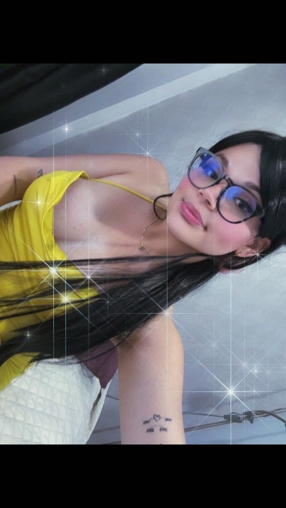 dayis_butera Trending Pic 5993