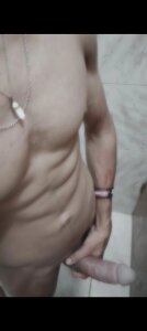 Hot_Russ Public Pic 3