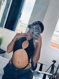 valeria_dark_ Public Foto 3