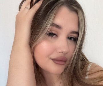 BrittniCorkPublic Bild