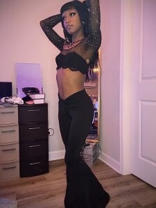 xouniq Public Gambar 3