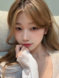 xiaoxi---n Public Pic 4