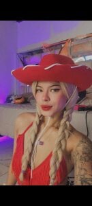 Dapnne_ Cowgirl sexy.💣 Pic 2