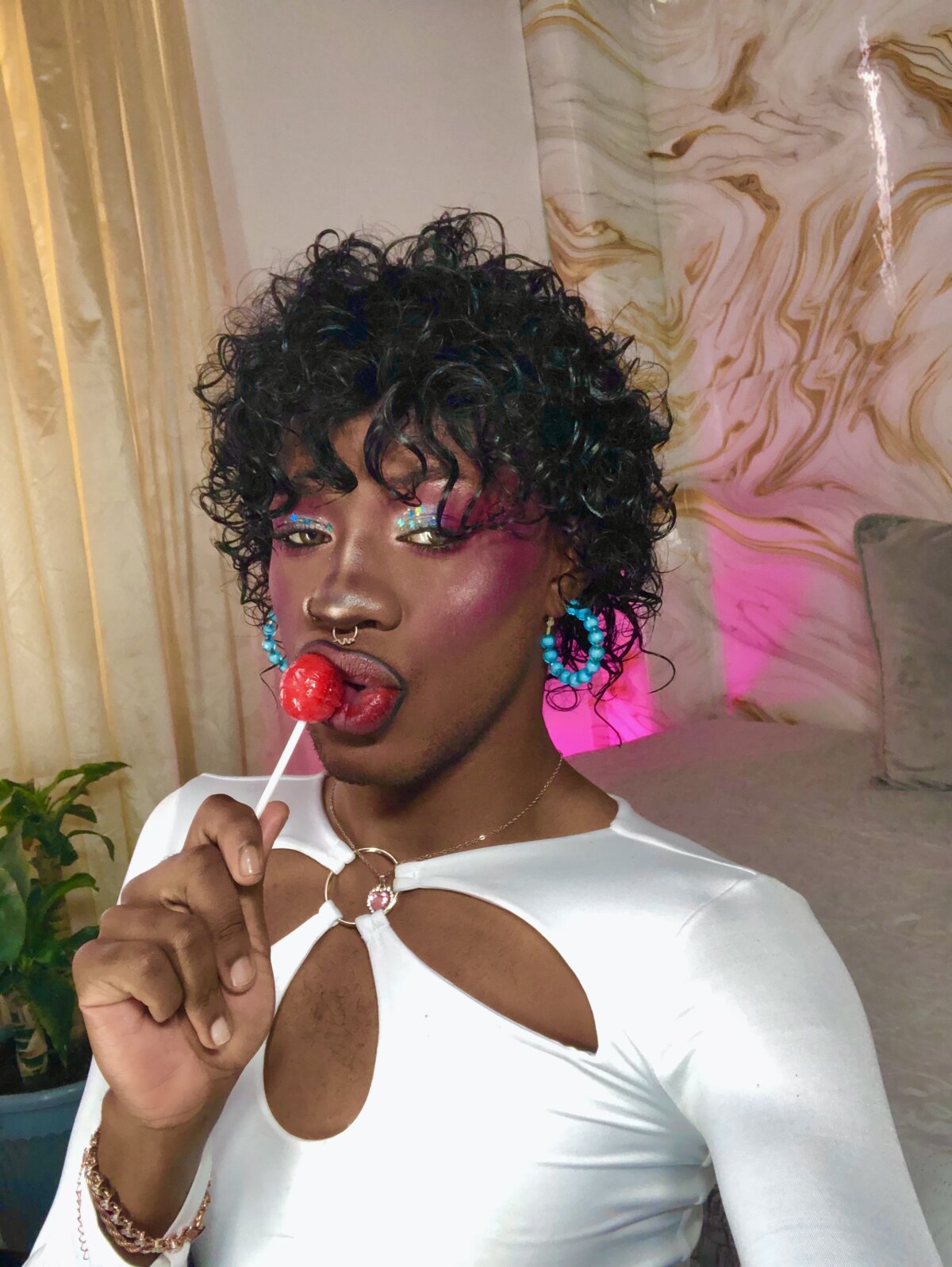 Foto em tendência de EbonyHansNight 8973