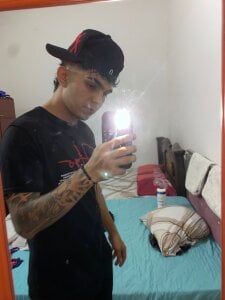 Dustyy_33 Public Foto 3