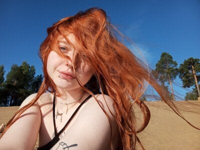 ScarletRos3 Cute Pic 3