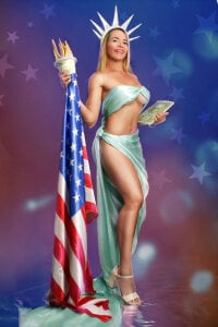 CATIAJONES Happy 4th of July🔥💗 Pic 3