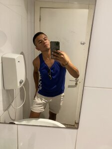 Simplemente yo 🙈😊 de PeruvianPercasHot  5 Imagens