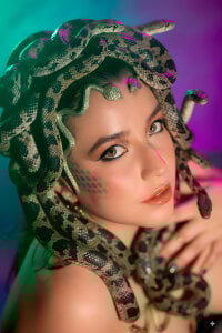 annyaparis Medusa 🐍 Εικόνα 6