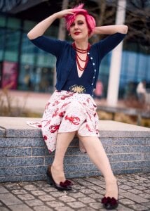 Verity_Vix Straker SFW  2টি ছবি