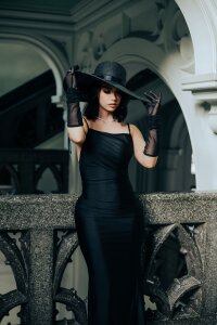 ElleDiane Glamorous and elegant Elle Pic 8