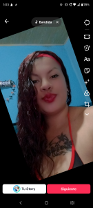 daphne-glow Publicas Pic 6