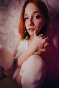 Dark_Willlow girl in neon Εικόνα 9