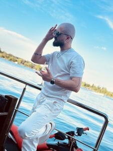 JamesMyerss 🥂 Gambar 5