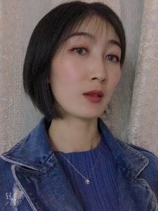 YaoYao-97 Public Foto