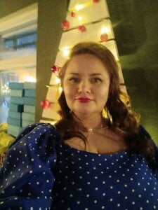 Nikki_March Lady in blue Pic 8