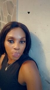 KINKYDOLL4U Public Gambar