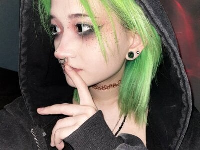 Milten-Trish Public Pic 8