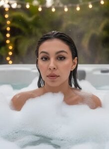 Juliet_Nasty Wet and dangerous Bilde