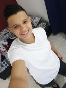 alex-queen- Public Pic 6