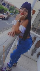 dulce-chica9-2 Public Pic 4