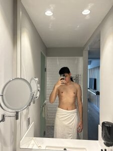 yooungtbtbPublic Bild