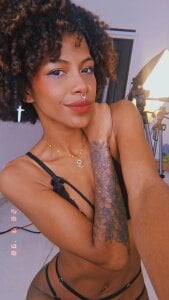 NaomiClay Daily coffee & something else ✨💋 Pic 7