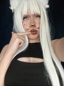 HopeKou Dark Lady Pic