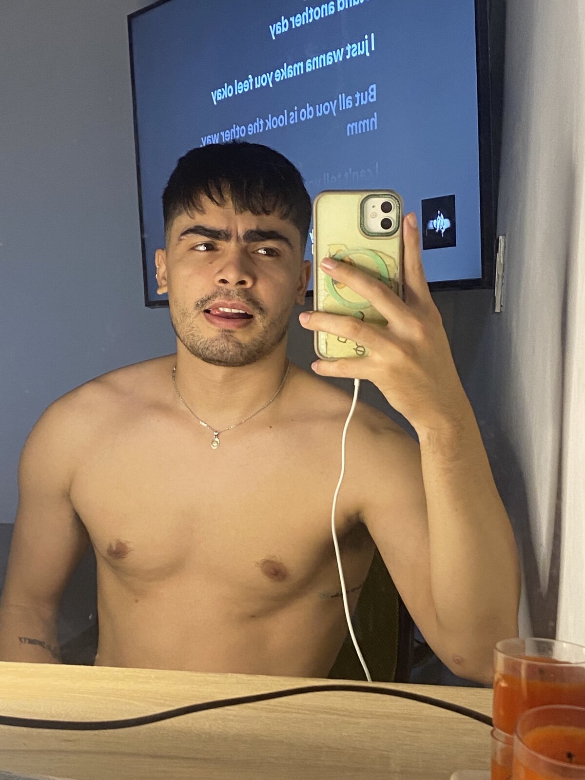 Foto  9282 de Mason_grey – em alta