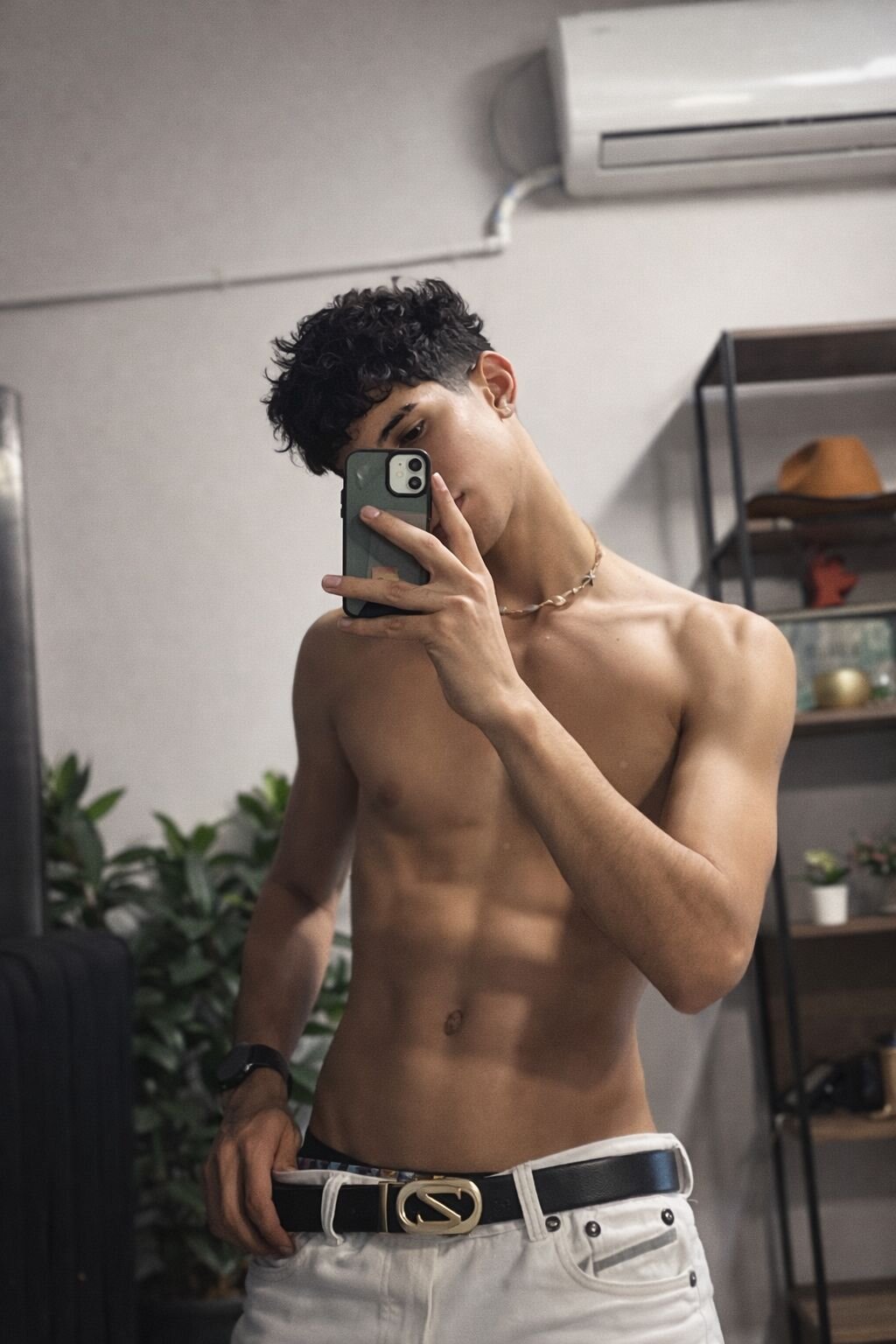 Трендове зображення  4630 NovaaWheler