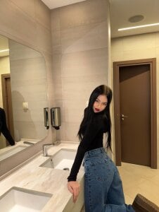 ShirleyGregory_ Public Gambar 2