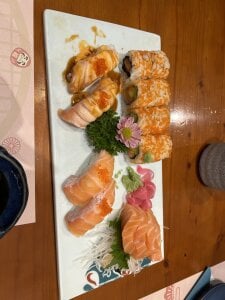 ❤️ sushi a mời ❤️ rất ngon 🤤 od _Lynh_  fotka