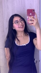 Public de APRIL_TAY1  7 Imagens